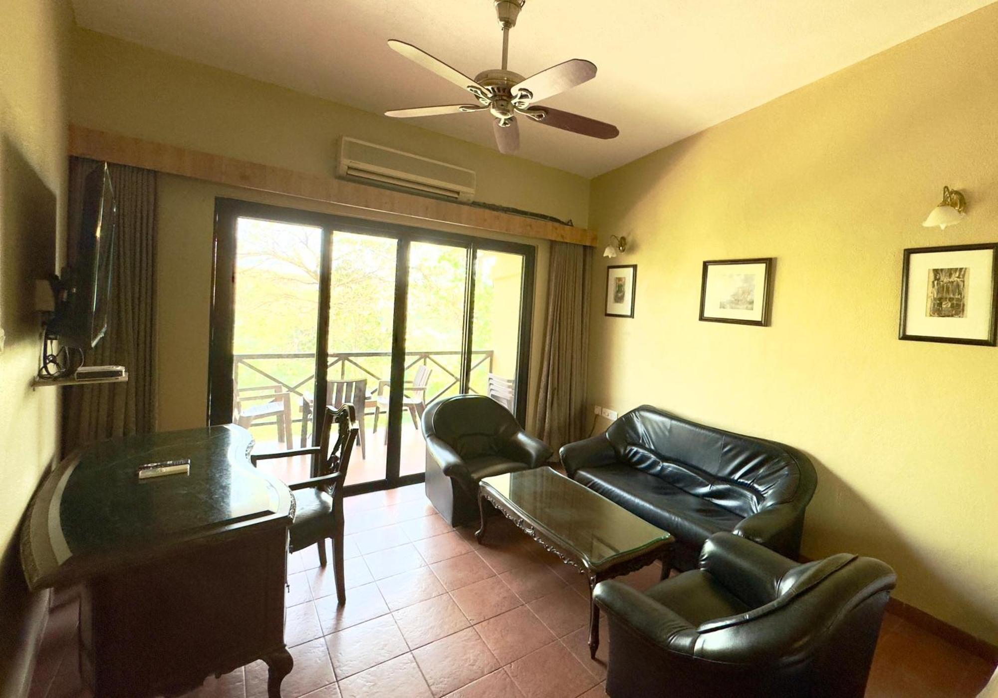 Upper Deck Resort - Stay And Relax At The Highest Peak Лонавала Екстериор снимка