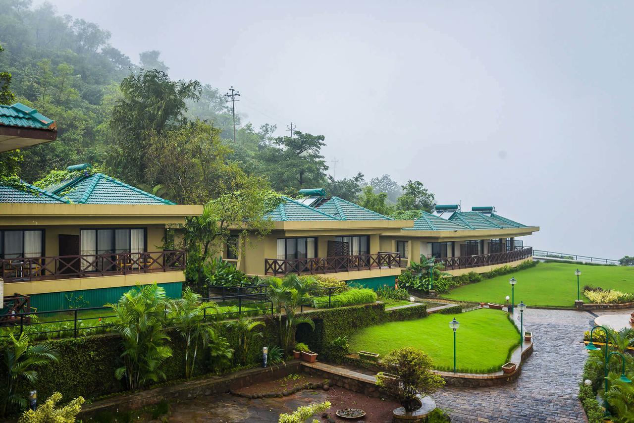Upper Deck Resort - Stay And Relax At The Highest Peak Лонавала Екстериор снимка